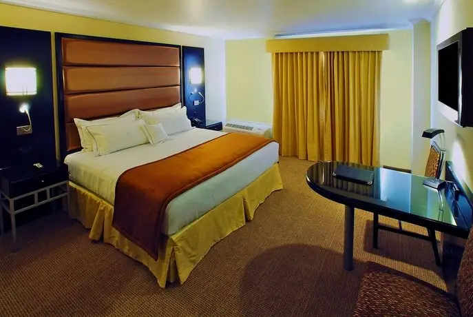 Hotel Real del Rio Tijuana 