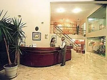 El Brujo Hotel Trujillo 