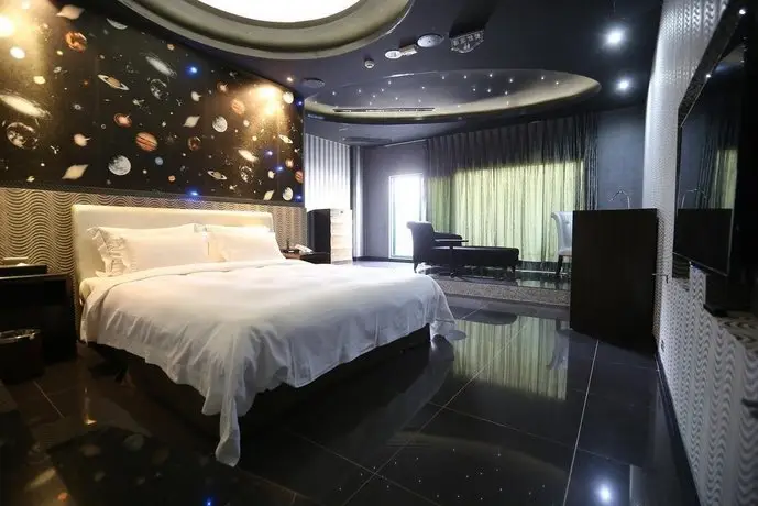 OHYA Boutique Motel-Xinying