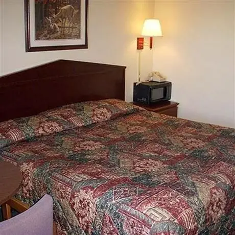 Pin Oak Parkway Inn 