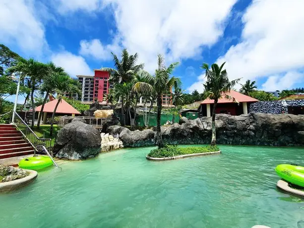 Guam Plaza Resort & Spa 