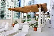 Brickell Premium 