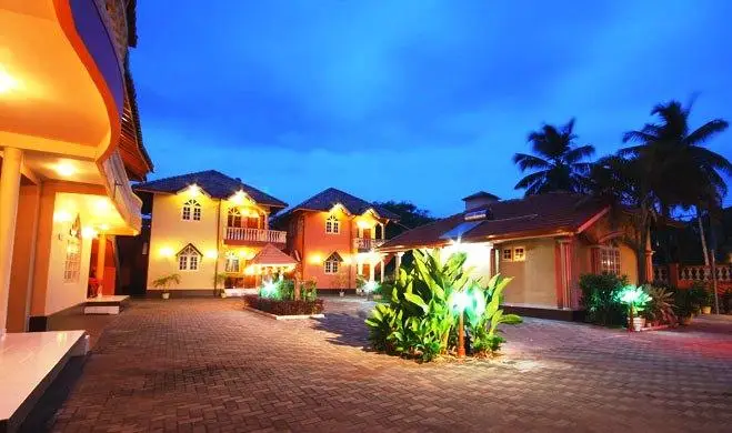 OYO 131 Paradise Holiday Village 