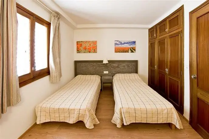 Apartamentos Los Robles 