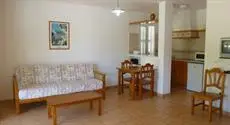 Apartamentos Playa Calan Blanes 