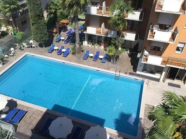 Hotel La Perla Riva del Garda 