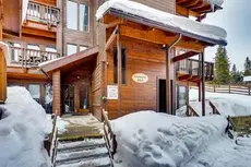 Tyra Lookout Condominiums by Ski Country Resorts 