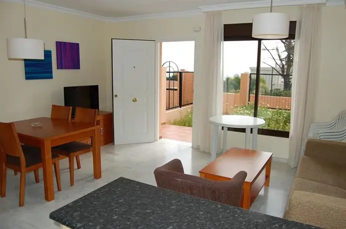 Apartamentos Las Salinas Torremolinos 