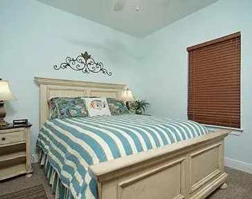 Crystal Shores West 808 - 3 Br condo by RedAwning Gulf Shores 