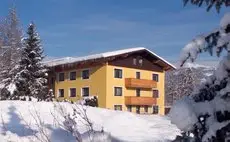 Latini Gastehaus Zell am See 