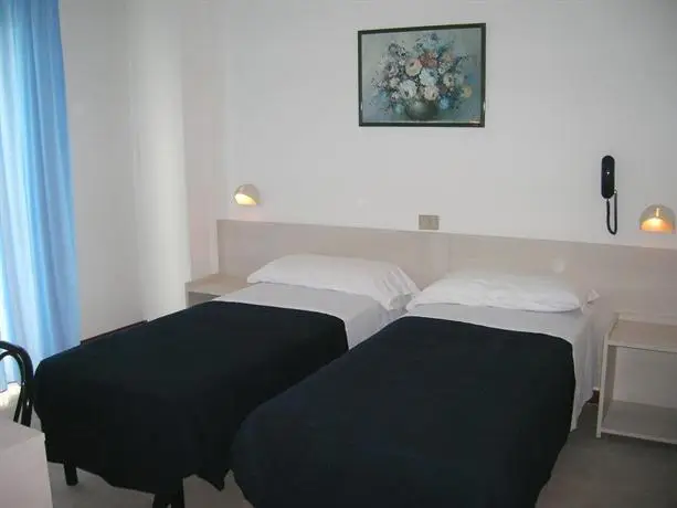 Hotel Continental Pesaro 