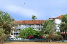 Topaz Beach Hotel 