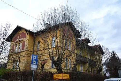 Vila Veselova Hostel 