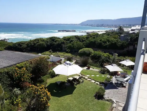 Hermanus Beach Villa 