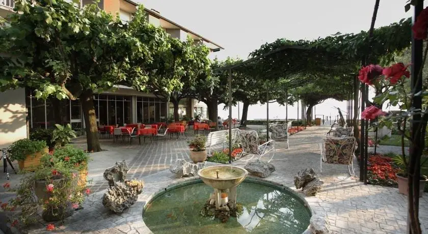 Hotel Giardino Sirmione 