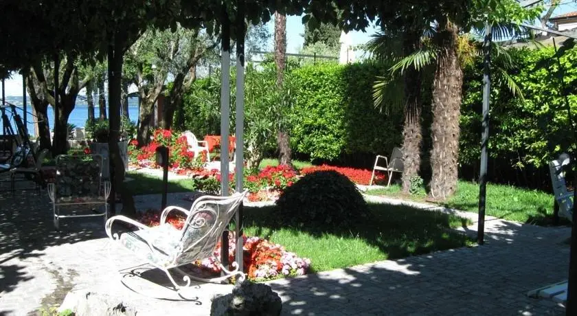 Hotel Giardino Sirmione 