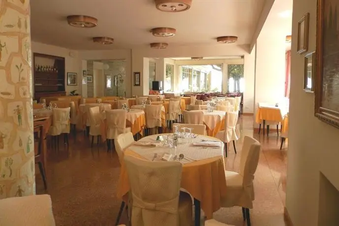 Hotel Giardino Sirmione 