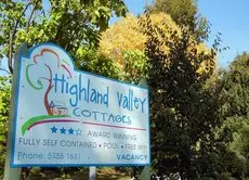 Bright Highland Valley Cottages 