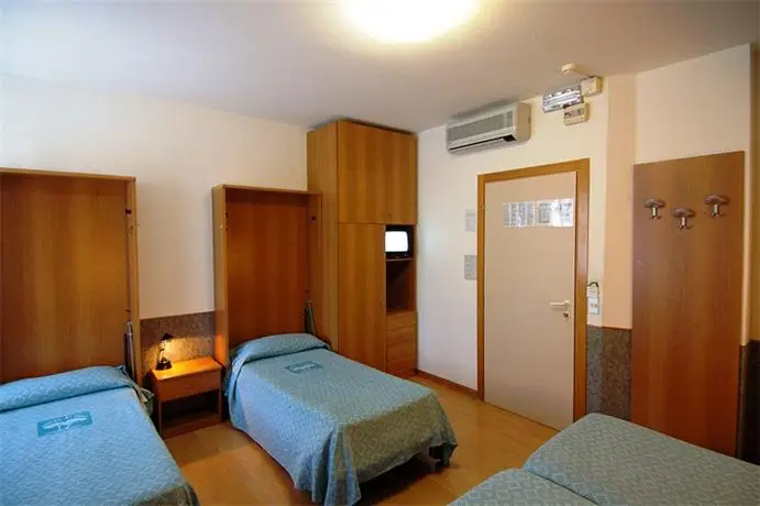 Hotel Ai Pini Grado 