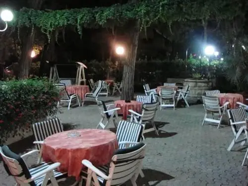 Hotel Vela Cervia 