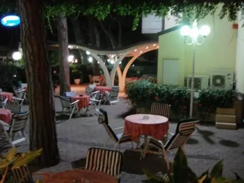 Hotel Vela Cervia 