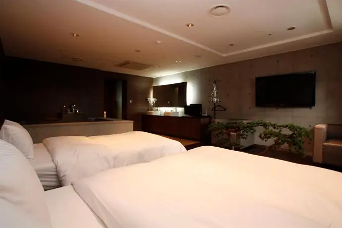 Nox Boutique Hotel 