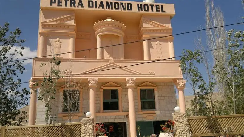 Petra Diamond Hotel 