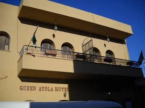 Queen Ayola Hotel