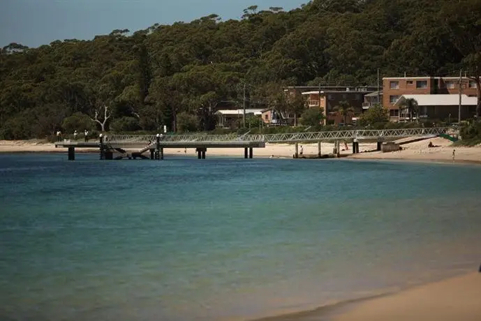 Shoal Bay Holiday Park