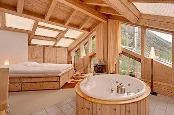 Mountain Exposure Luxury Chalets & Apartments 