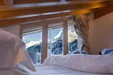 Mountain Exposure Luxury Chalets & Apartments 