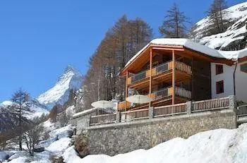 Mountain Exposure Luxury Chalets & Apartments 