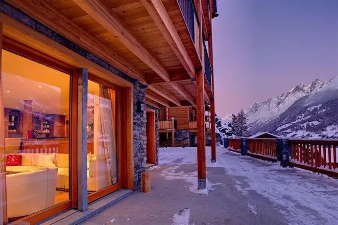 Mountain Exposure Luxury Chalets & Apartments 