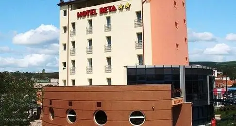 Hotel Beta 