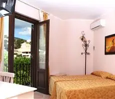 Hotel Borgo Eolie 