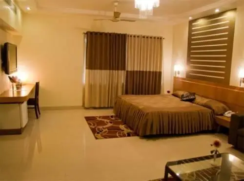 Vishwaratna Hotel 