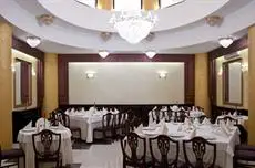 Majestic Hotel & Restaurant 