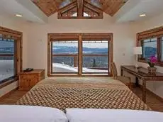 North Tahoe Lodge 