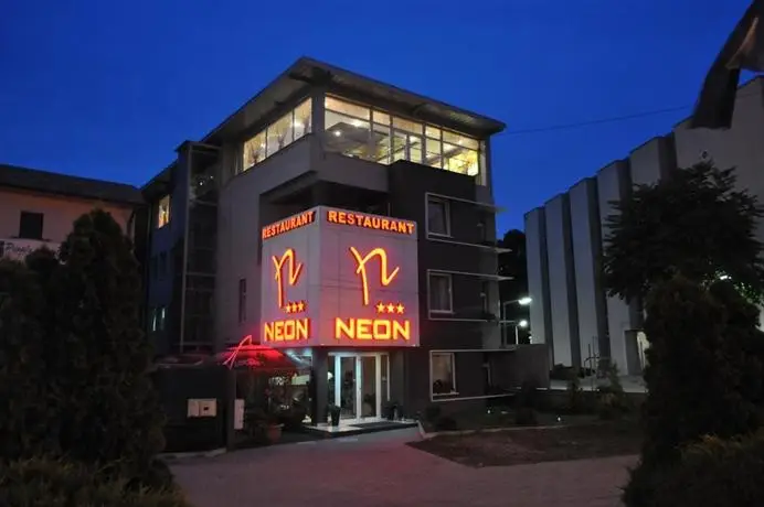 Hotel Neon 