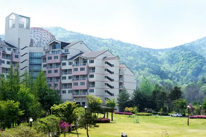 Kumho Seorak Resort