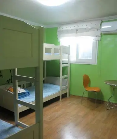 Blue Backpackers Hostel 