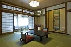 Ekinariya Ryokan Kusatsu 