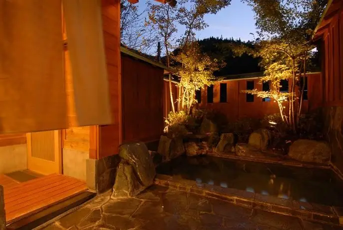 Shima Onsen Kashiwaya Ryokan 