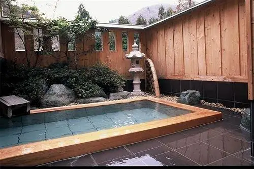 Shima Onsen Kashiwaya Ryokan 