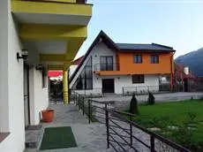 Izvorul cu Pastravi Hotel Busteni 