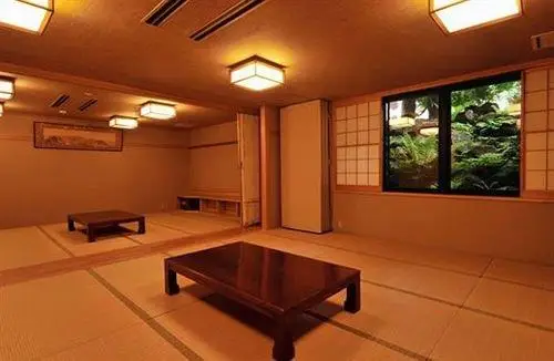 Hakuba Onsen Ryokan Shirouma-so