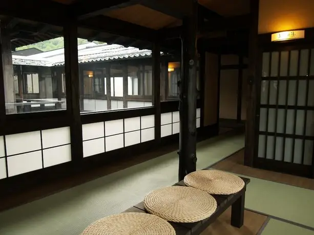 Okada Ryokan Warakutei 