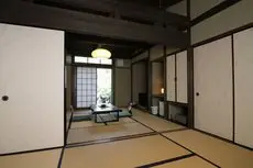 Yufuin Ryoan Wazanho 