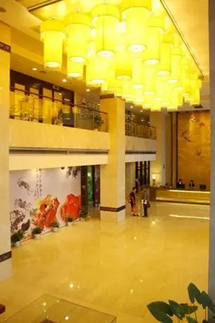 Jiulong Yuntian Hotel 