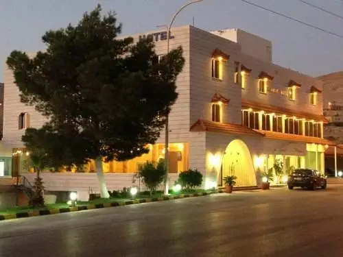 Al Anbat Hotel & Restaurant 